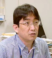 安田 二朗 教授